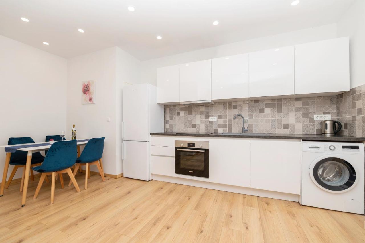 Apartmani Sani ماكارسكا المظهر الخارجي الصورة