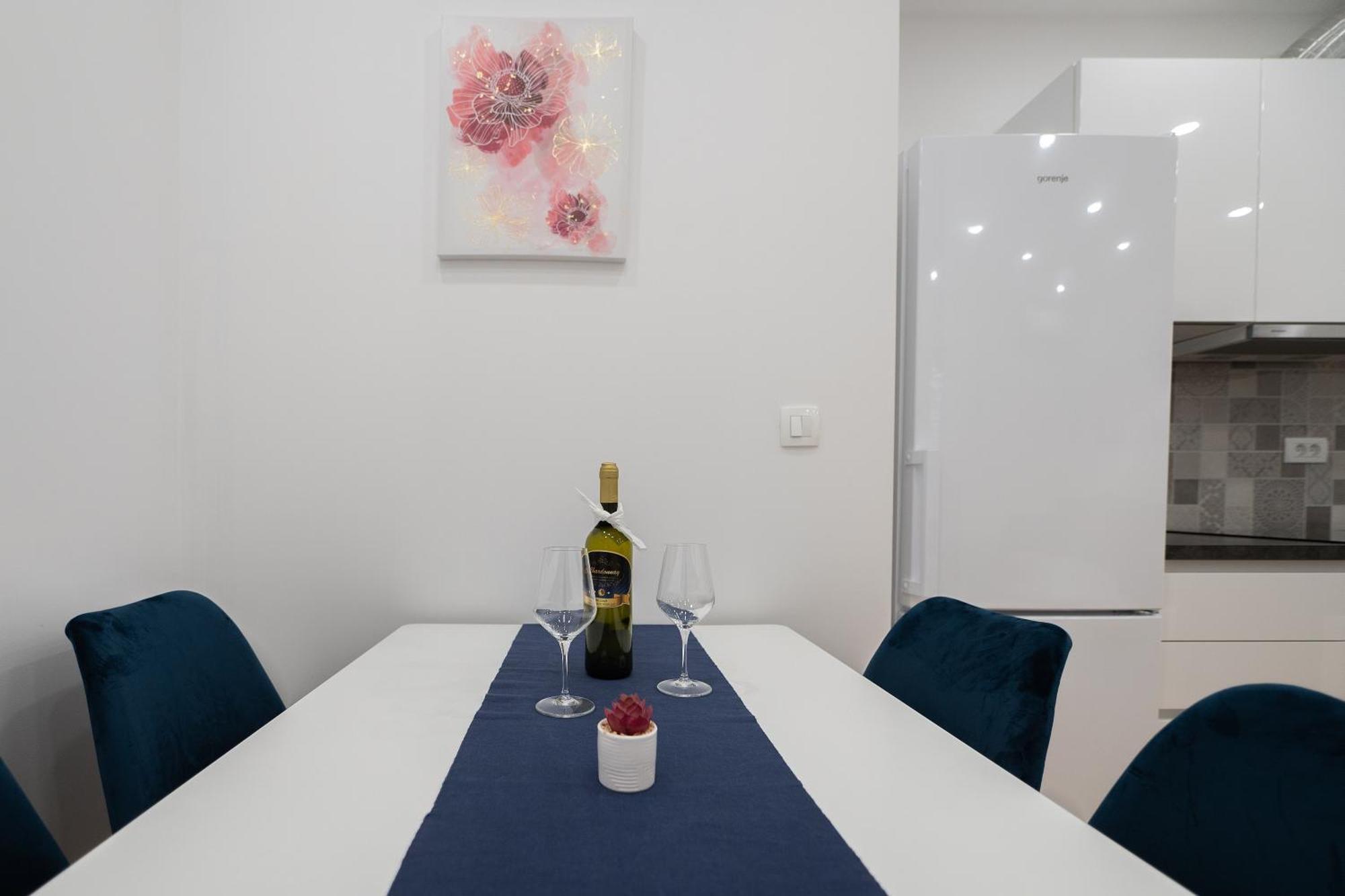 Apartmani Sani ماكارسكا المظهر الخارجي الصورة